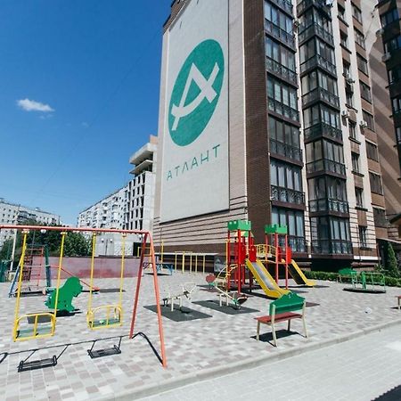 Atlant Luxury Family Apart Поряд З Тц Депот, Безконтактне Заселення Apartment Chernivtsi Luaran gambar