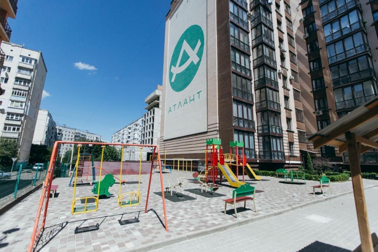 Atlant Luxury Family Apart Поряд З Тц Депот, Безконтактне Заселення Apartment Chernivtsi Luaran gambar