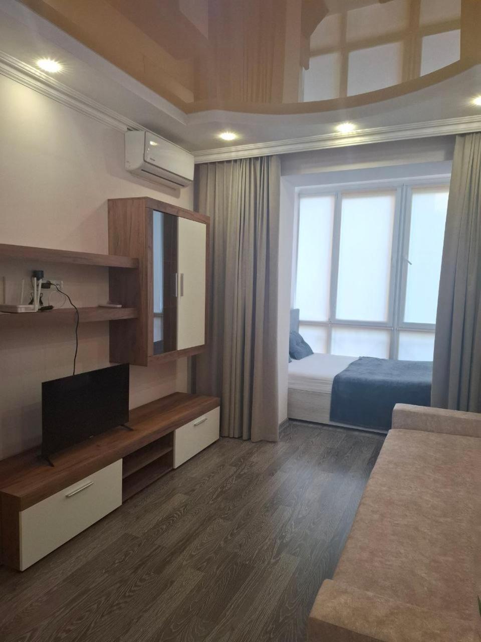 Atlant Luxury Family Apart Поряд З Тц Депот, Безконтактне Заселення Apartment Chernivtsi Luaran gambar